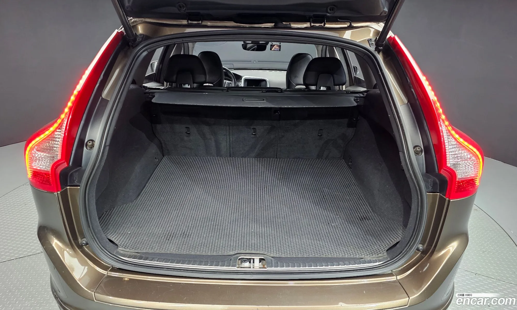 Volvo XC60 2015 YV1DZA8BDG2852805 — 17