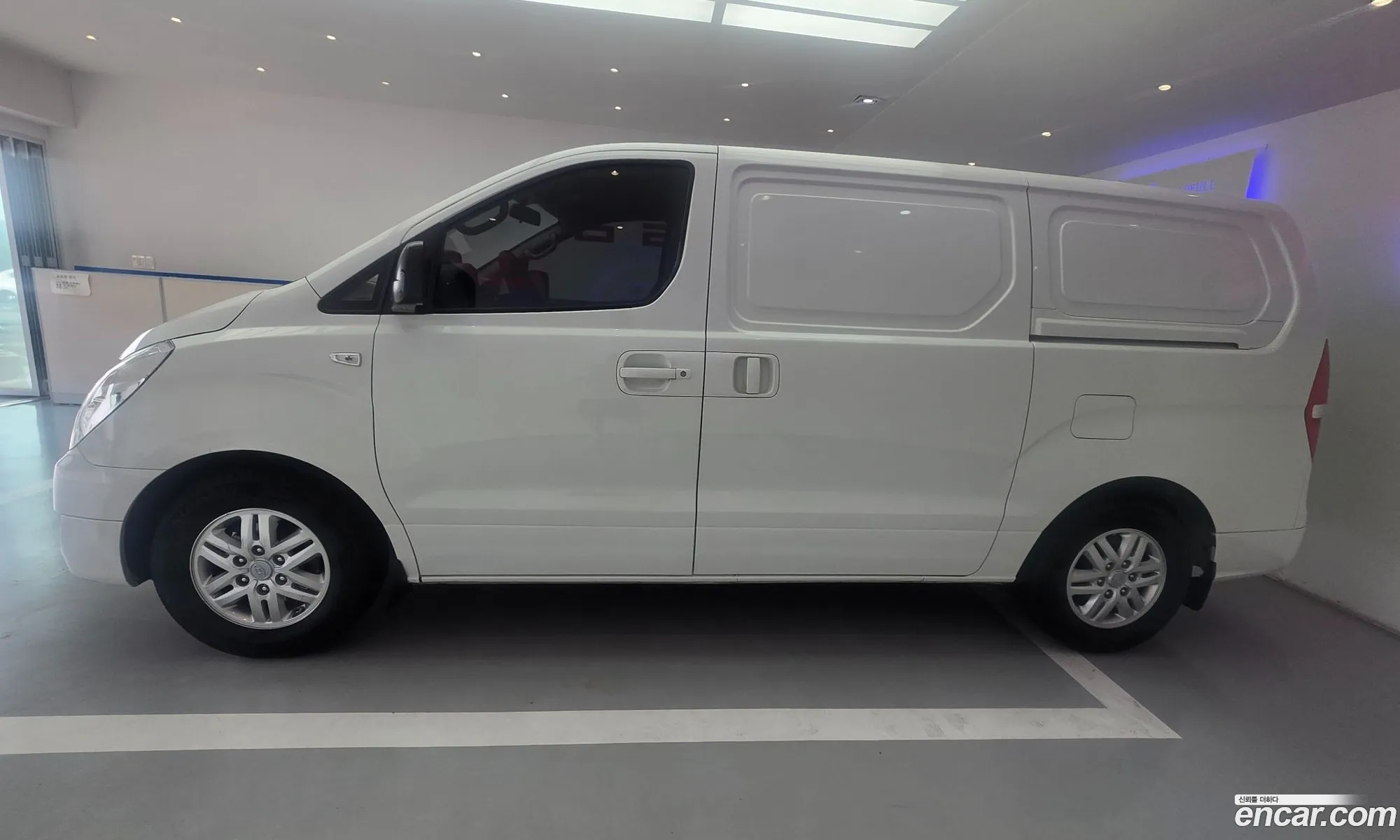 Hyundai Grand Starex 2016 — 8