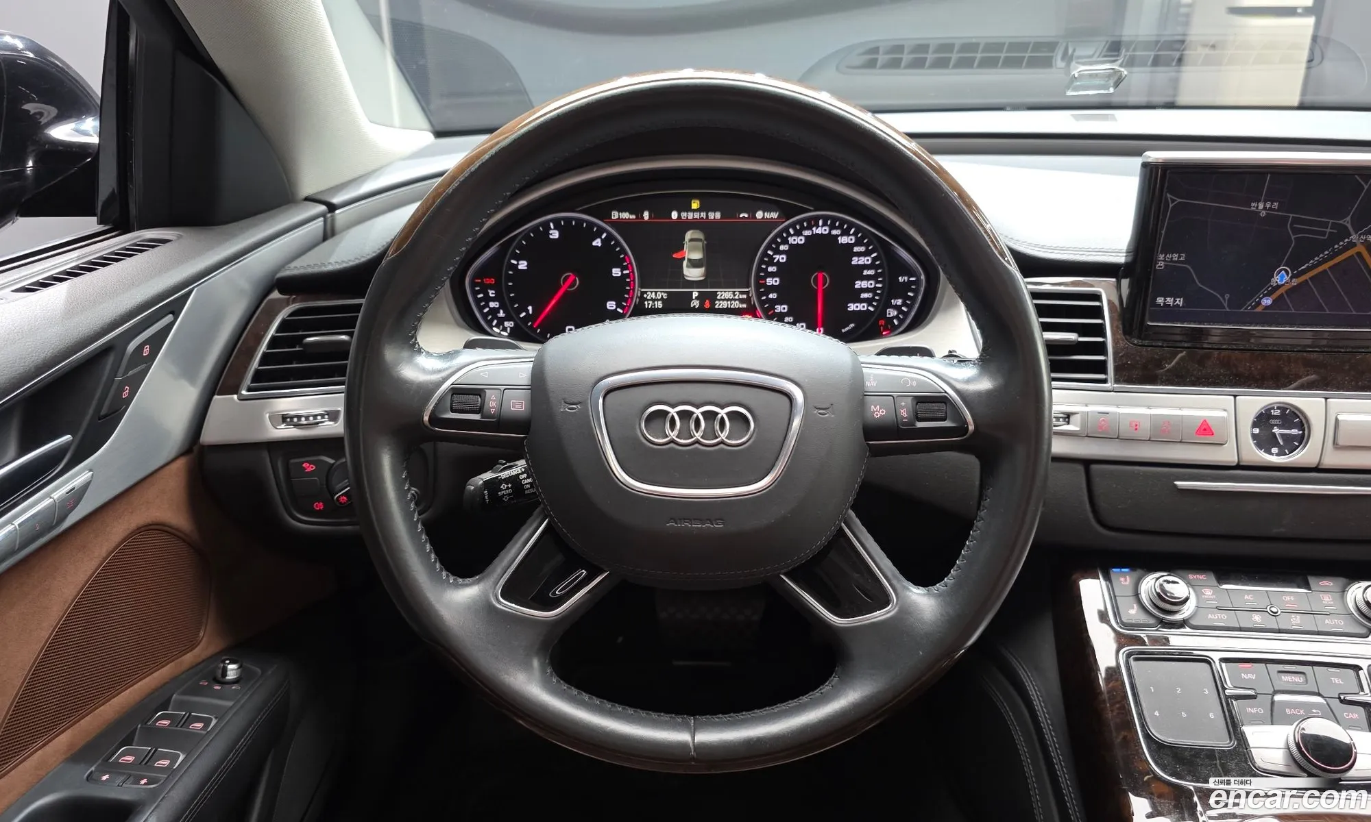 Audi A8 2012 WAUZZZ4H3DN009606 — 7
