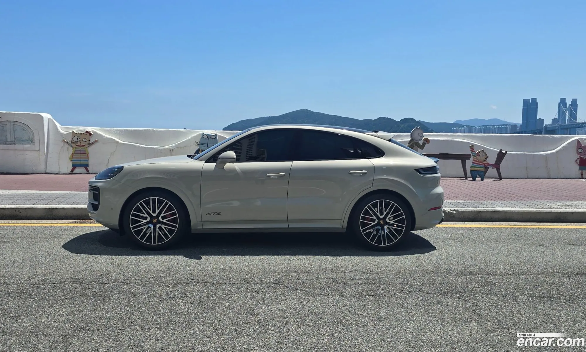 Porsche Cayenne 2024 — 8