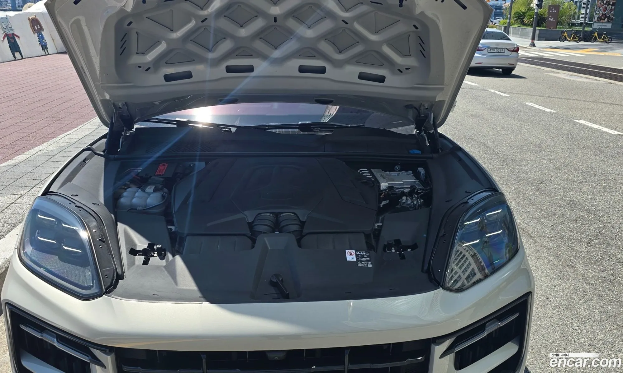 Porsche Cayenne 2024 — 17