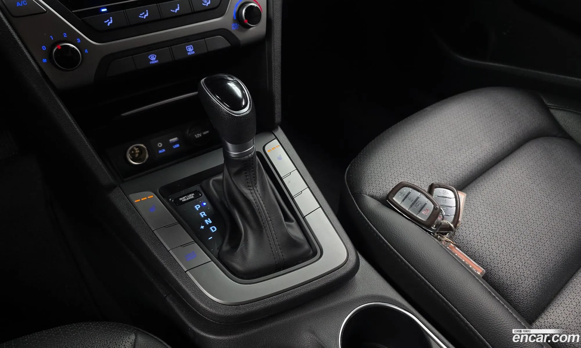 Hyundai Elantra AD 2018 — 21