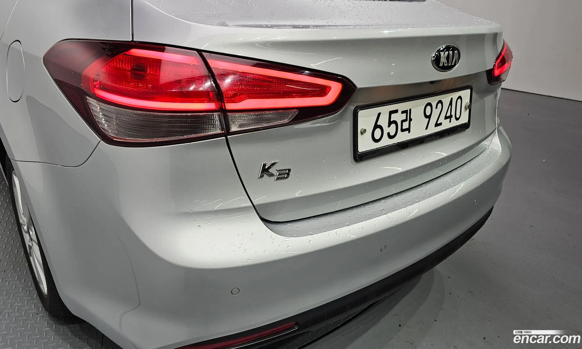 Kia K3 2017 — 21