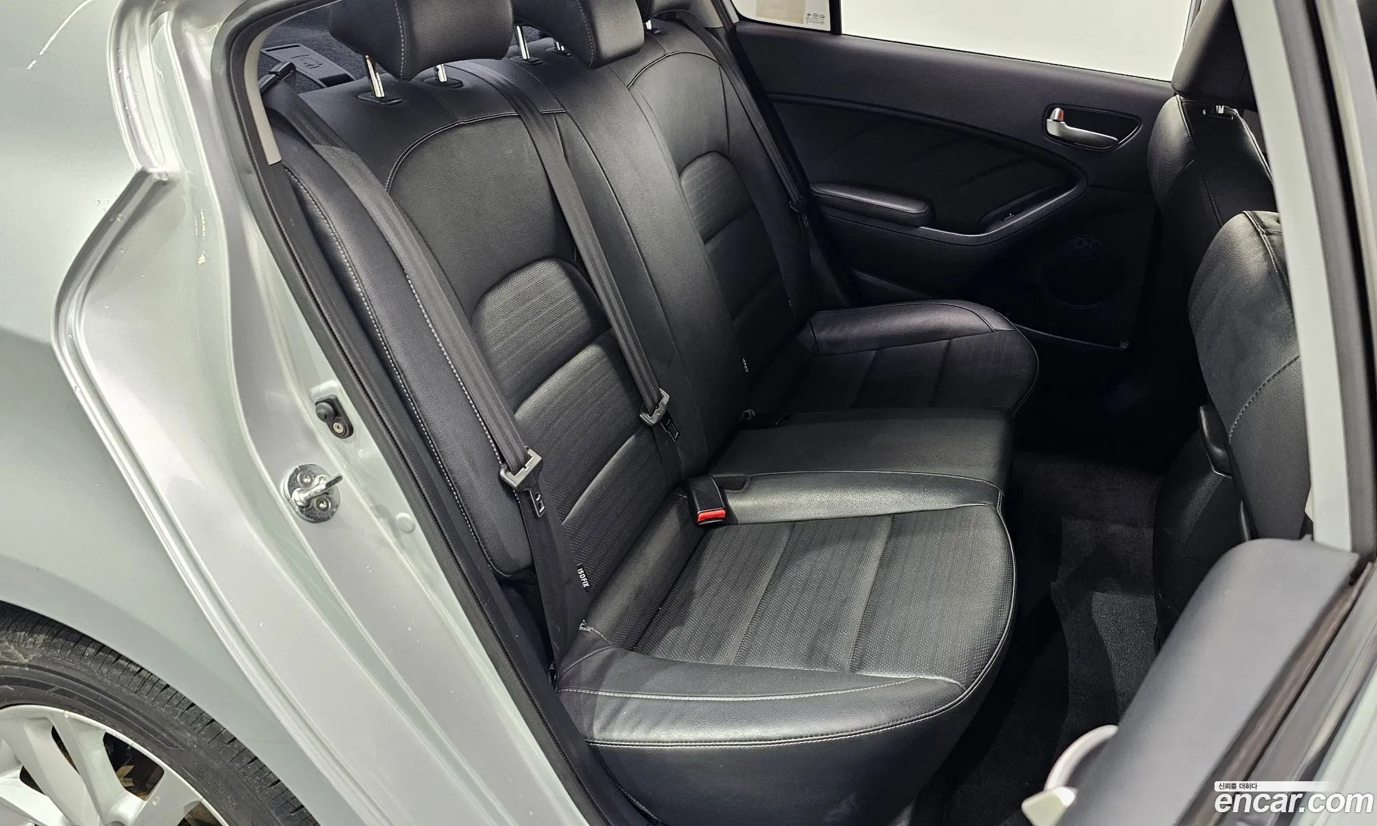 Kia K3 2017 — 4