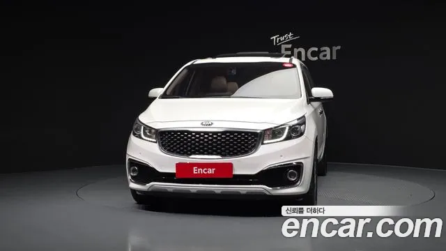 Kia Carnival 2017 — 2