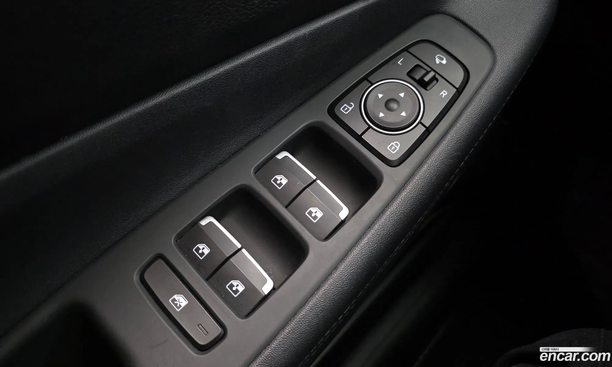 Hyundai Santa Fe 2021 — 12