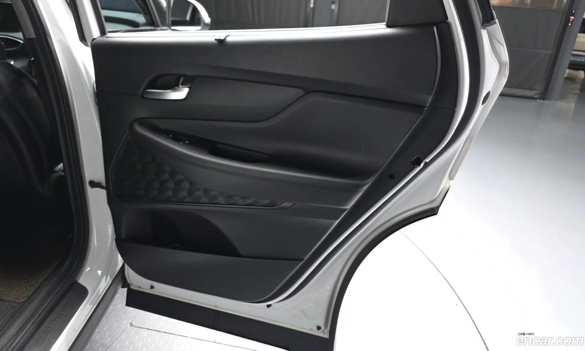 Hyundai Santa Fe 2021 — 24