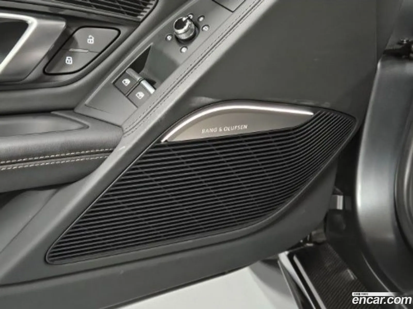 Audi R8 2019 — 6