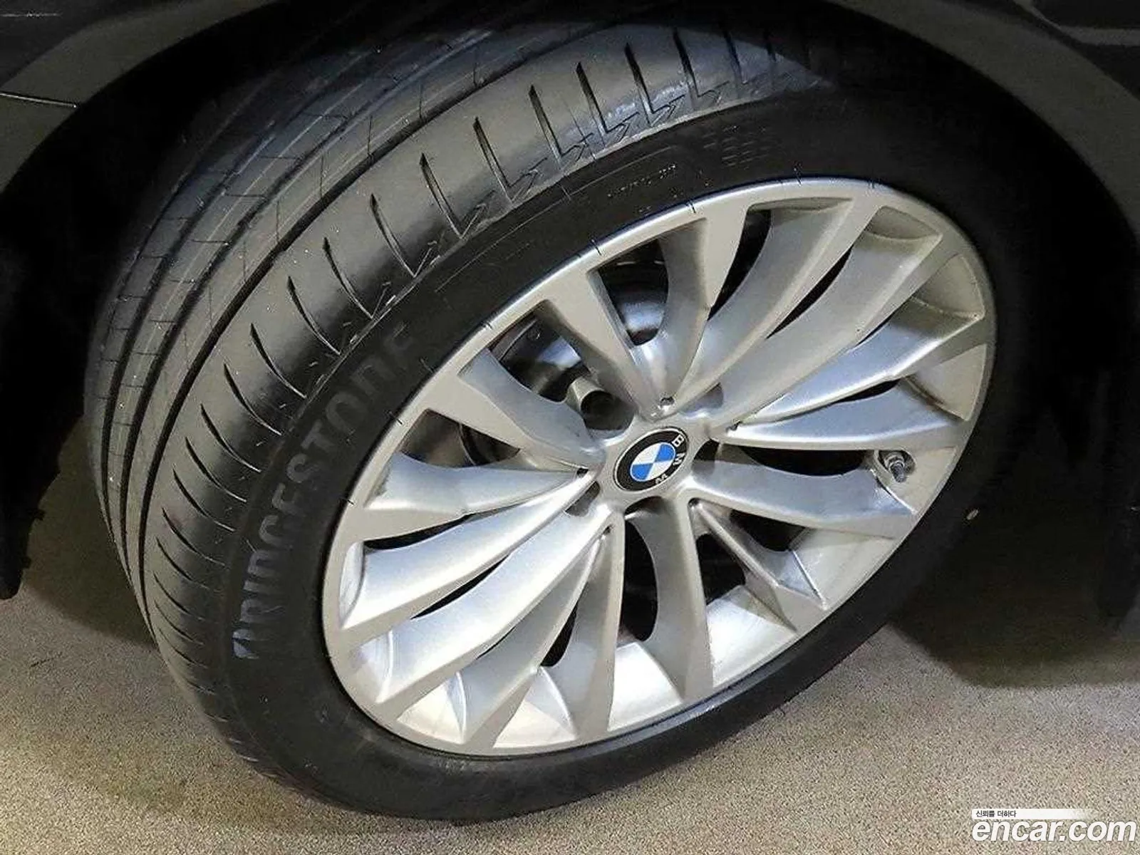 BMW 5 Series 2022 — 16