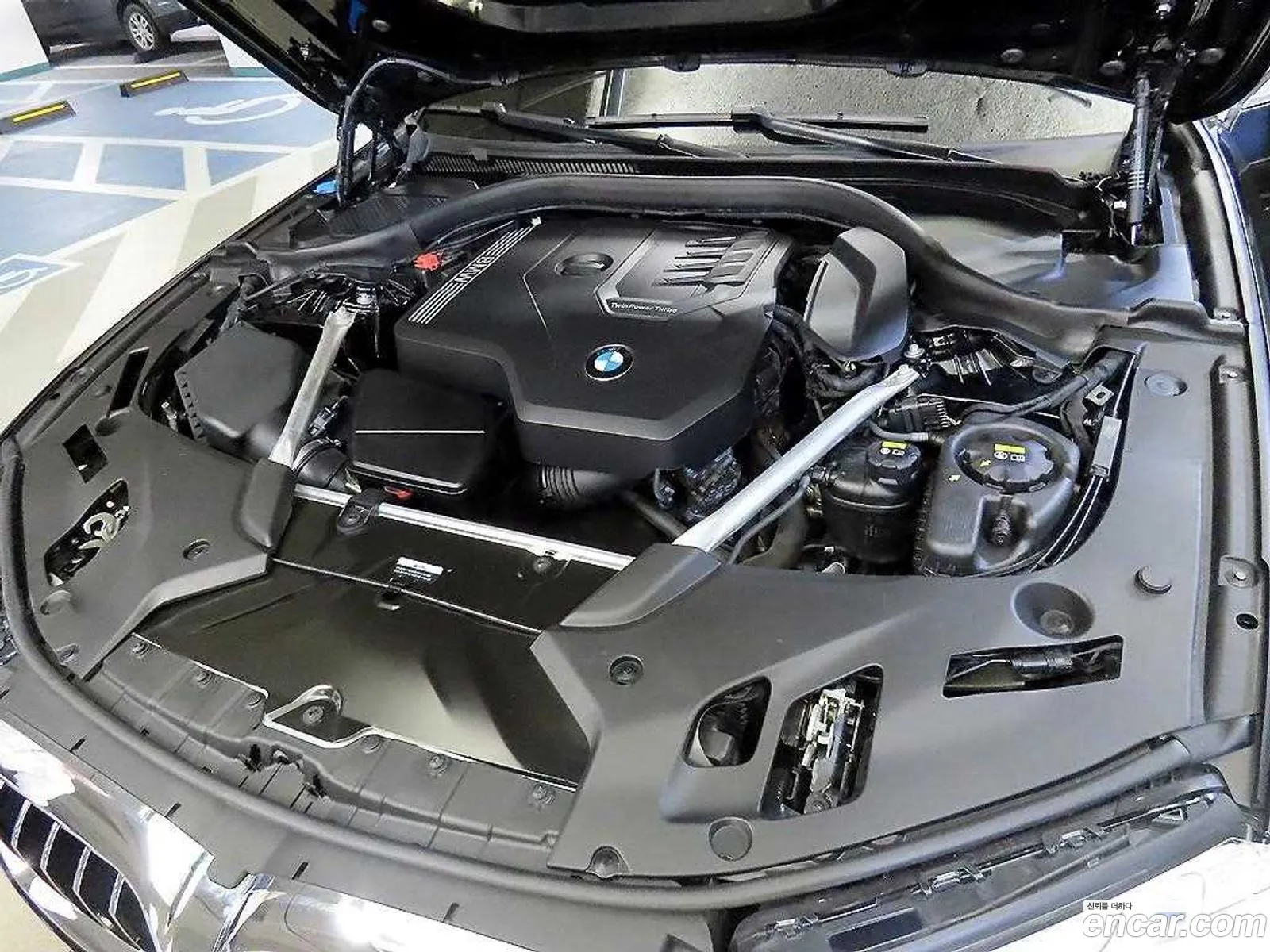BMW 5 Series 2022 — 13