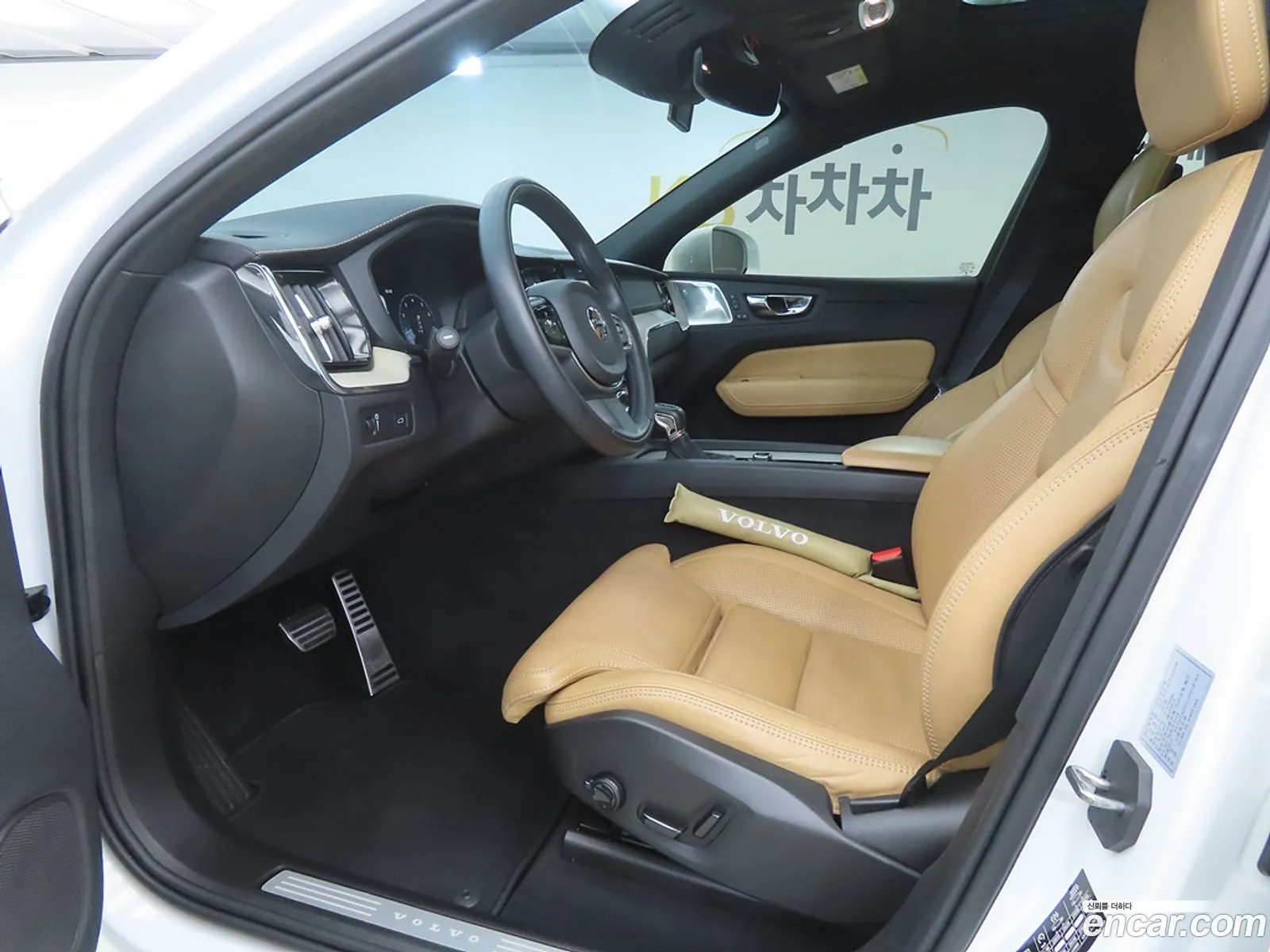 Volvo XC60 2018 — 10