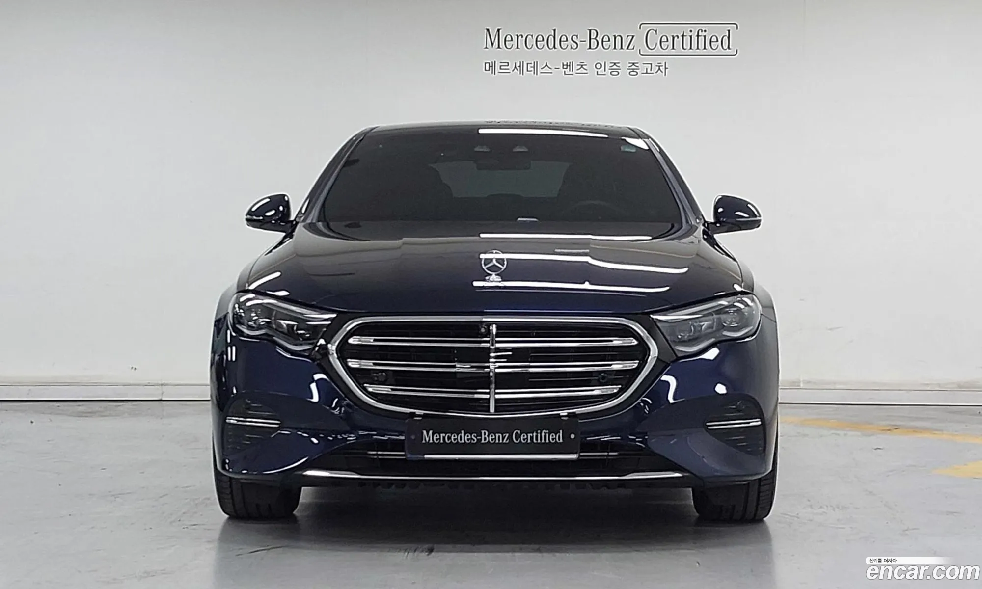 Mercedes-Benz E-Class W214 2024 — 13