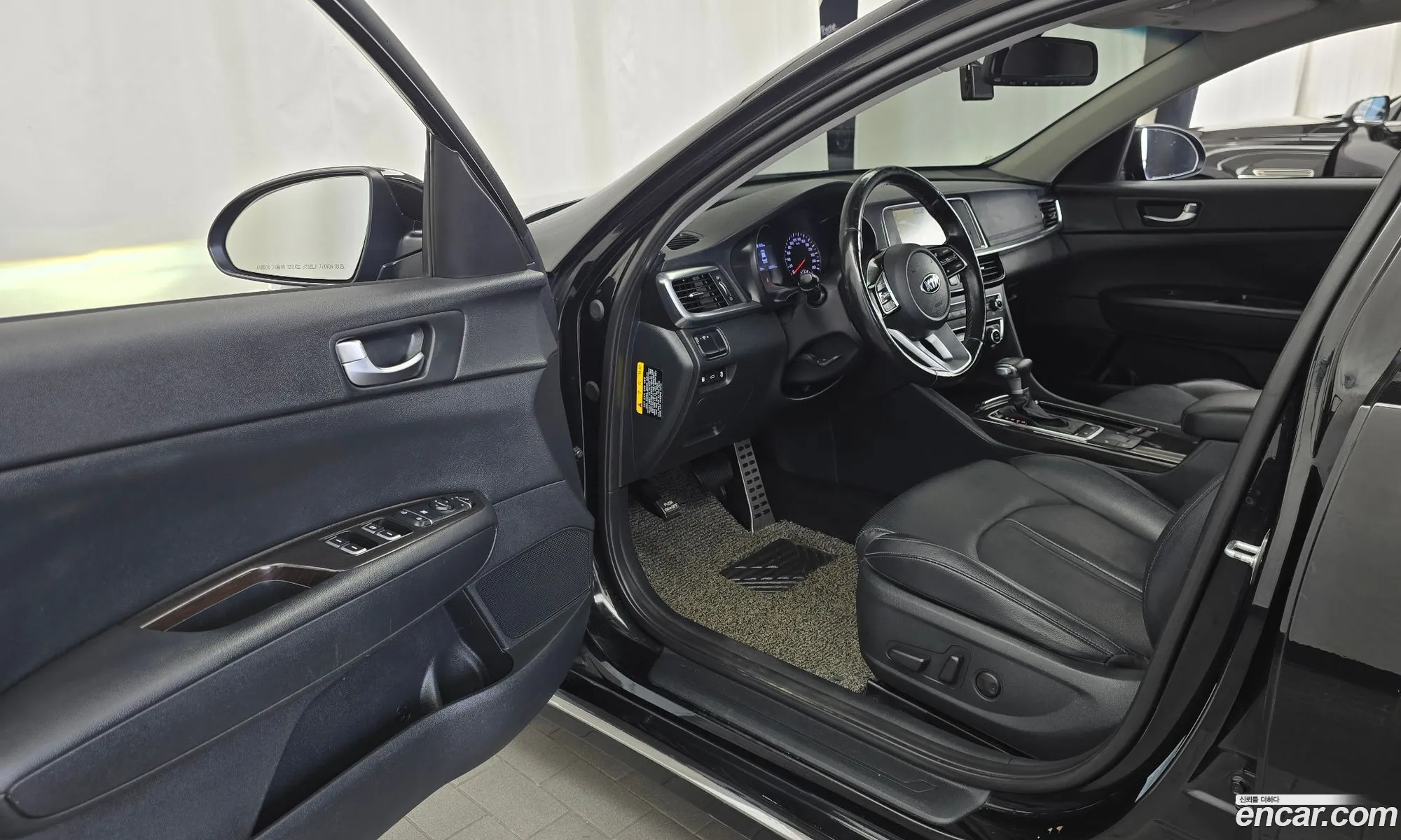 Kia K5 2018 — 18