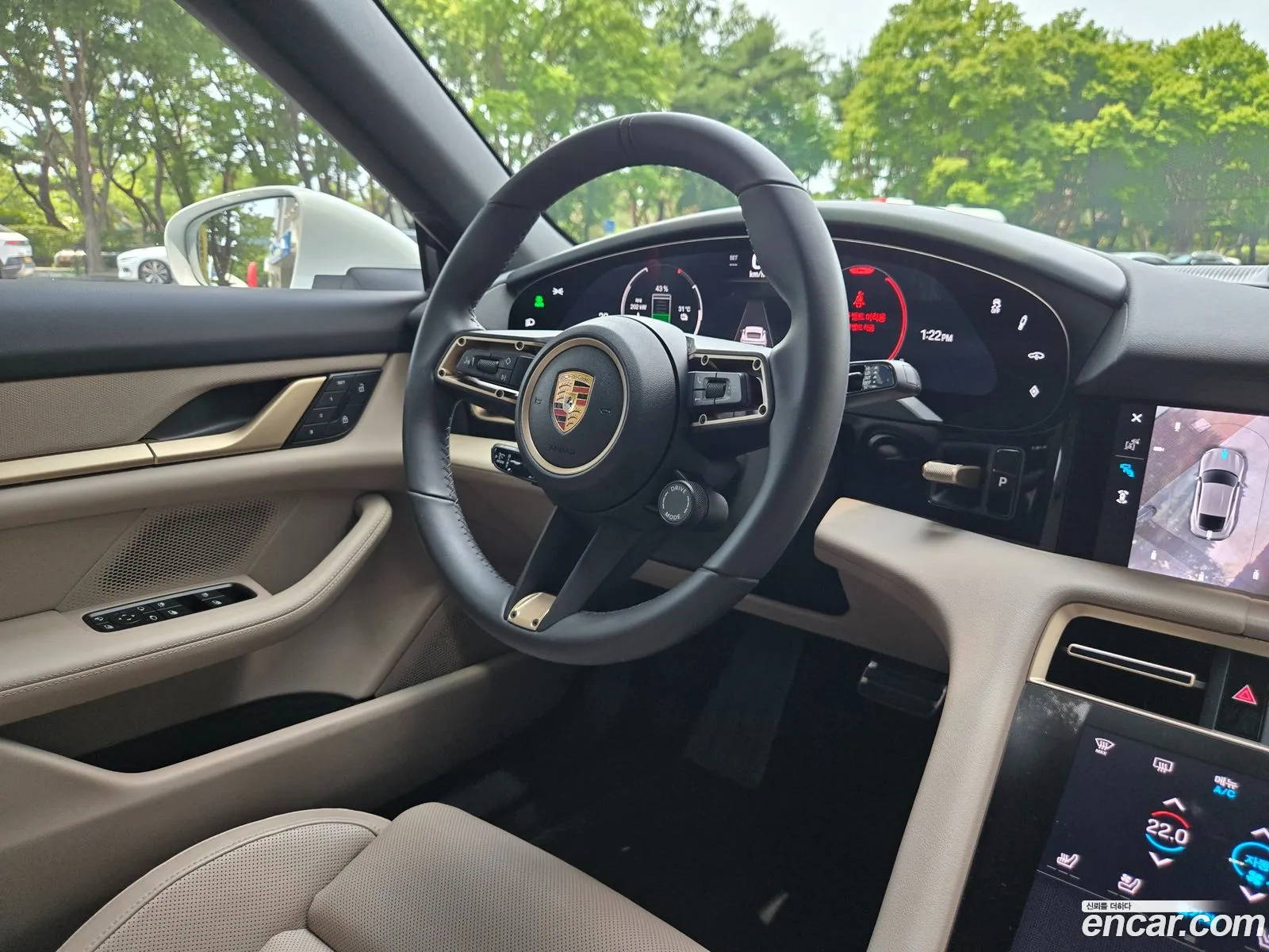 Porsche Taycan 2025 — 6