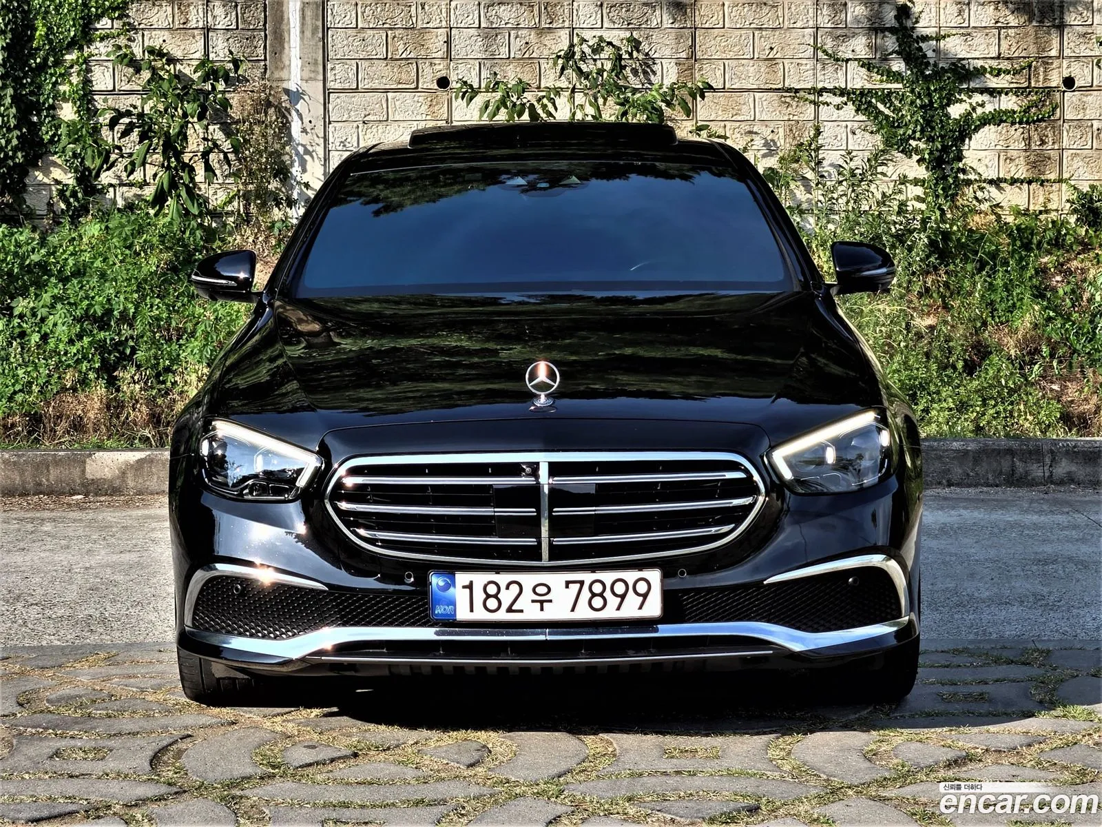 Mercedes-Benz E-Class W213 2021 — 17