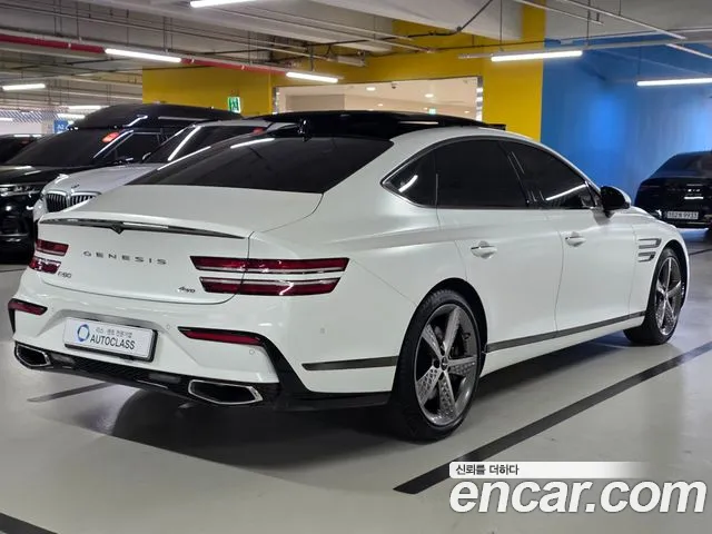 Genesis G80 2024 — 2