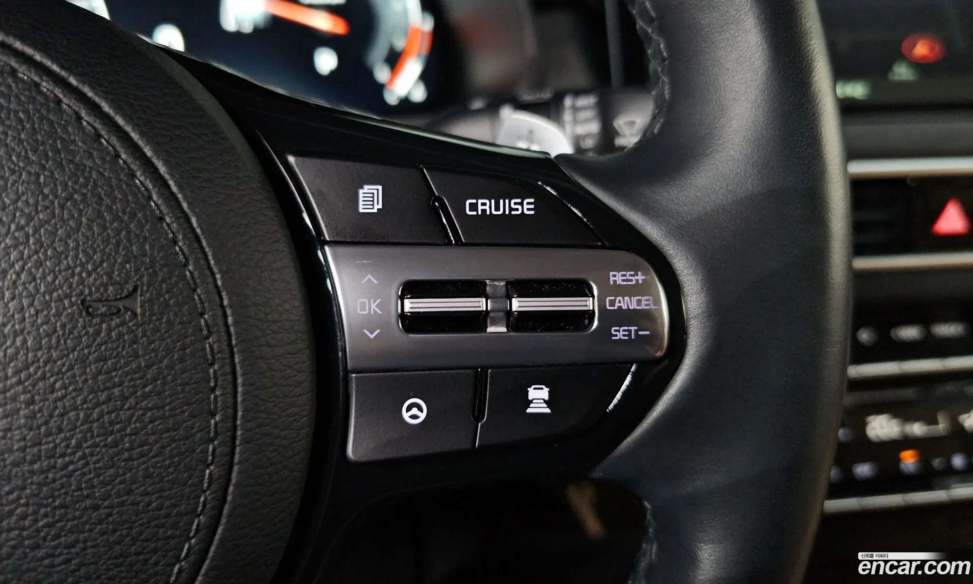 Kia K7 Premier 2019 — 9