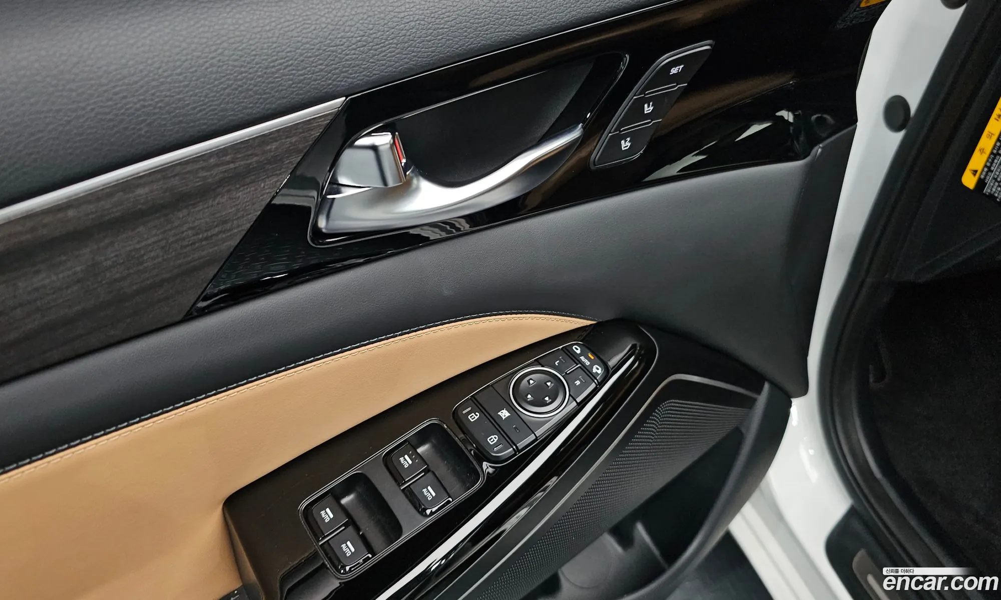 Kia K7 Premier 2019 — 19