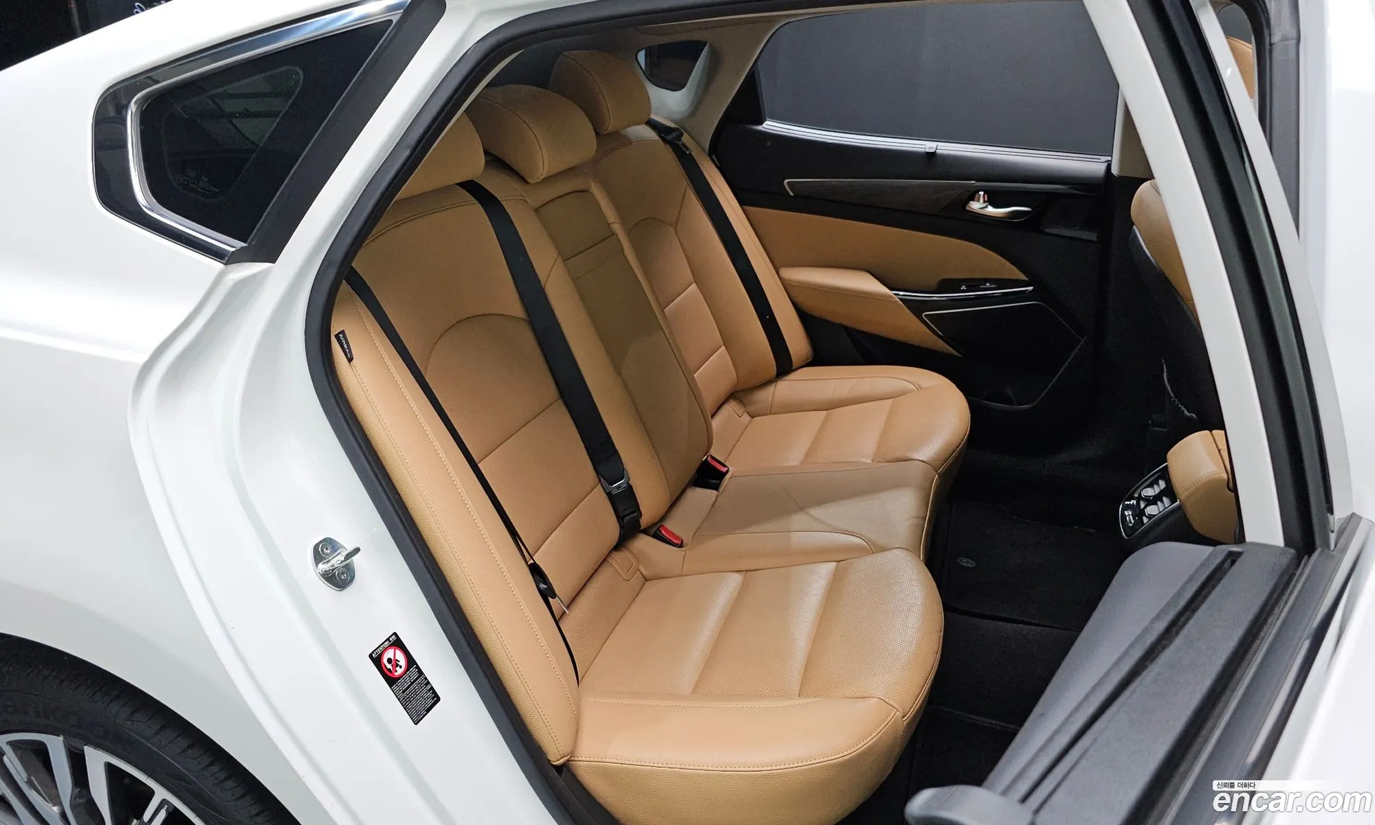 Kia K7 Premier 2019 — 7