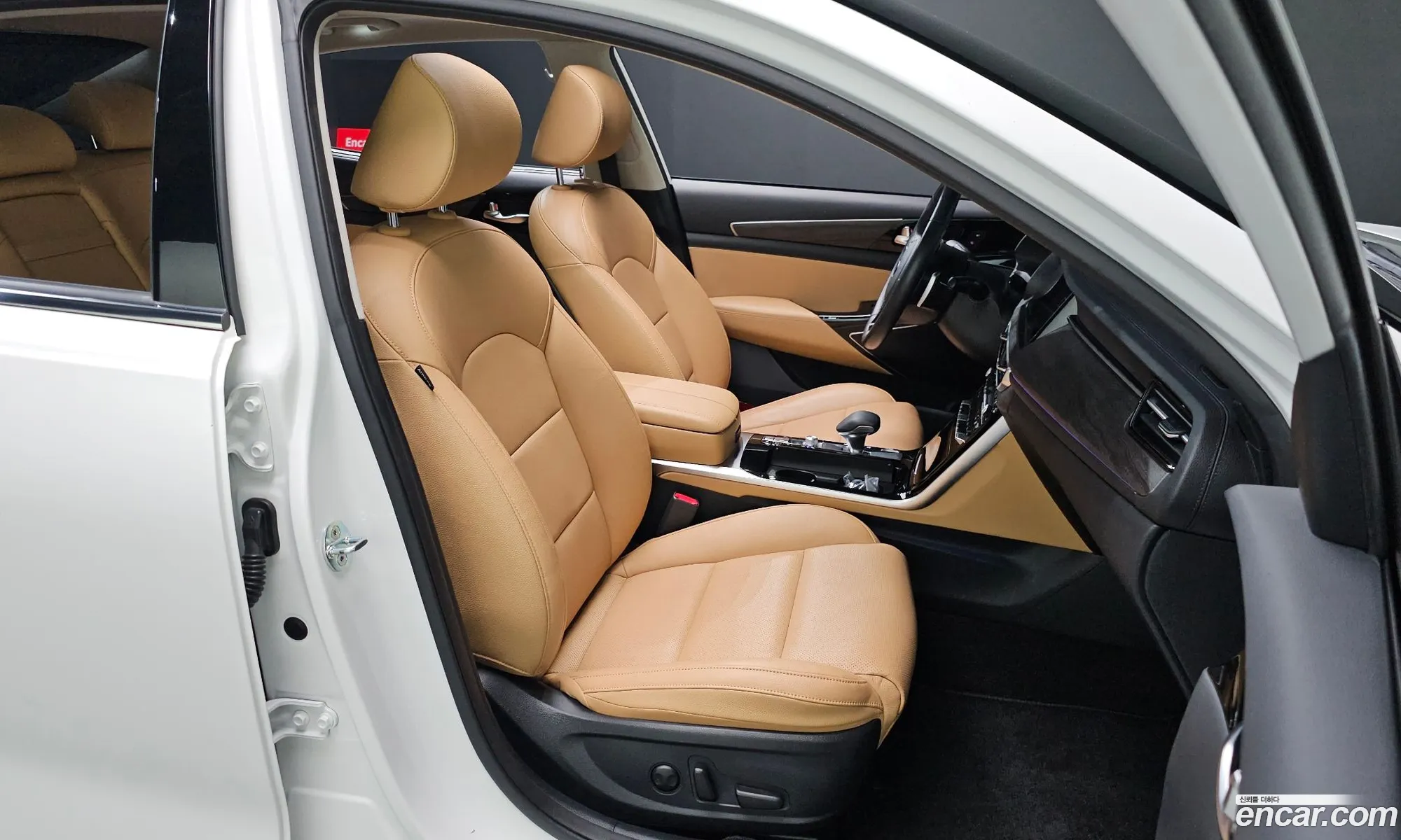Kia K7 Premier 2019 — 11
