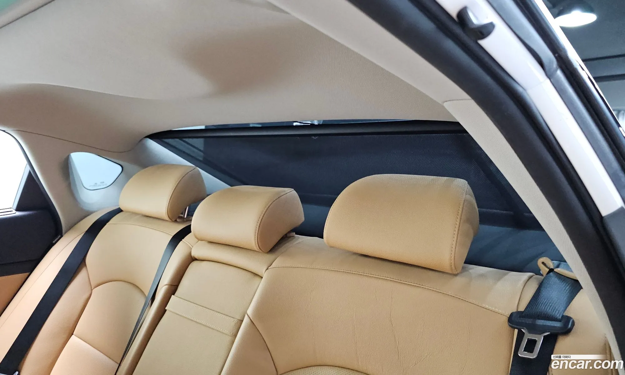 Kia K7 Premier 2019 — 17