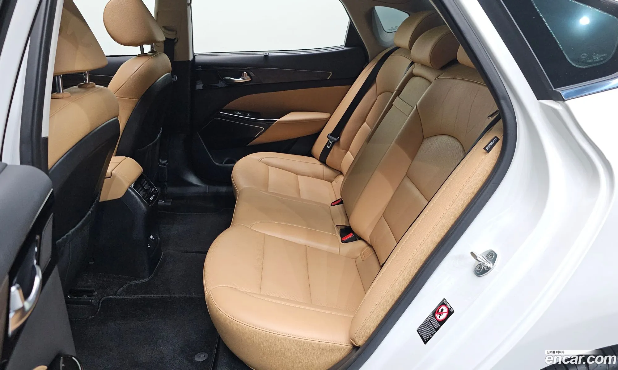 Kia K7 Premier 2019 — 34