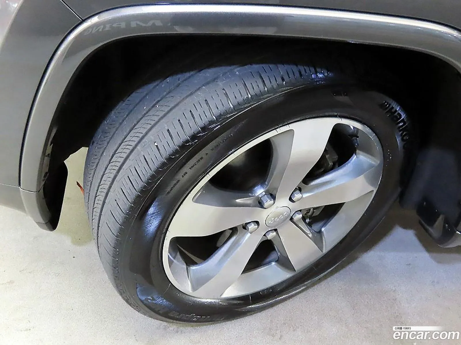 Jeep Grand Cherokee 2014 — 9