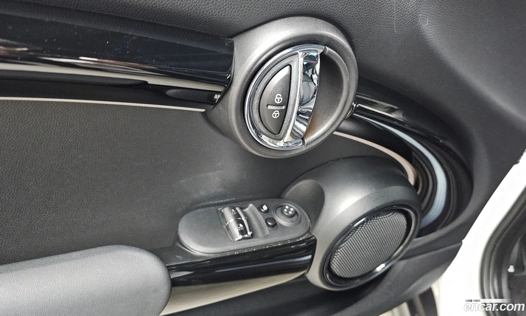 Mini Cooper 2023 WMW41DH0XR2U86163 — 22