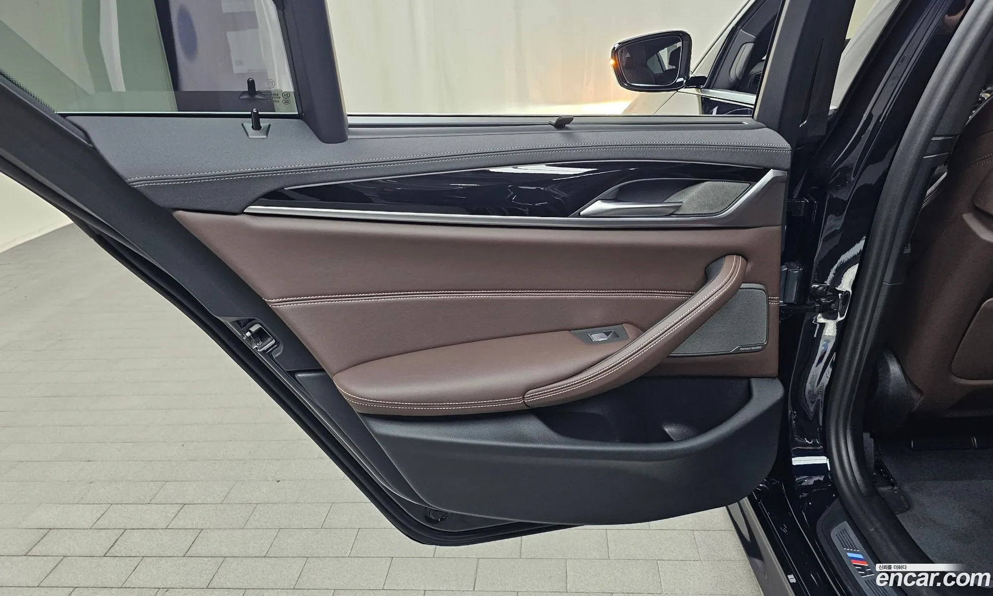 BMW 5 Series 2023 — 22
