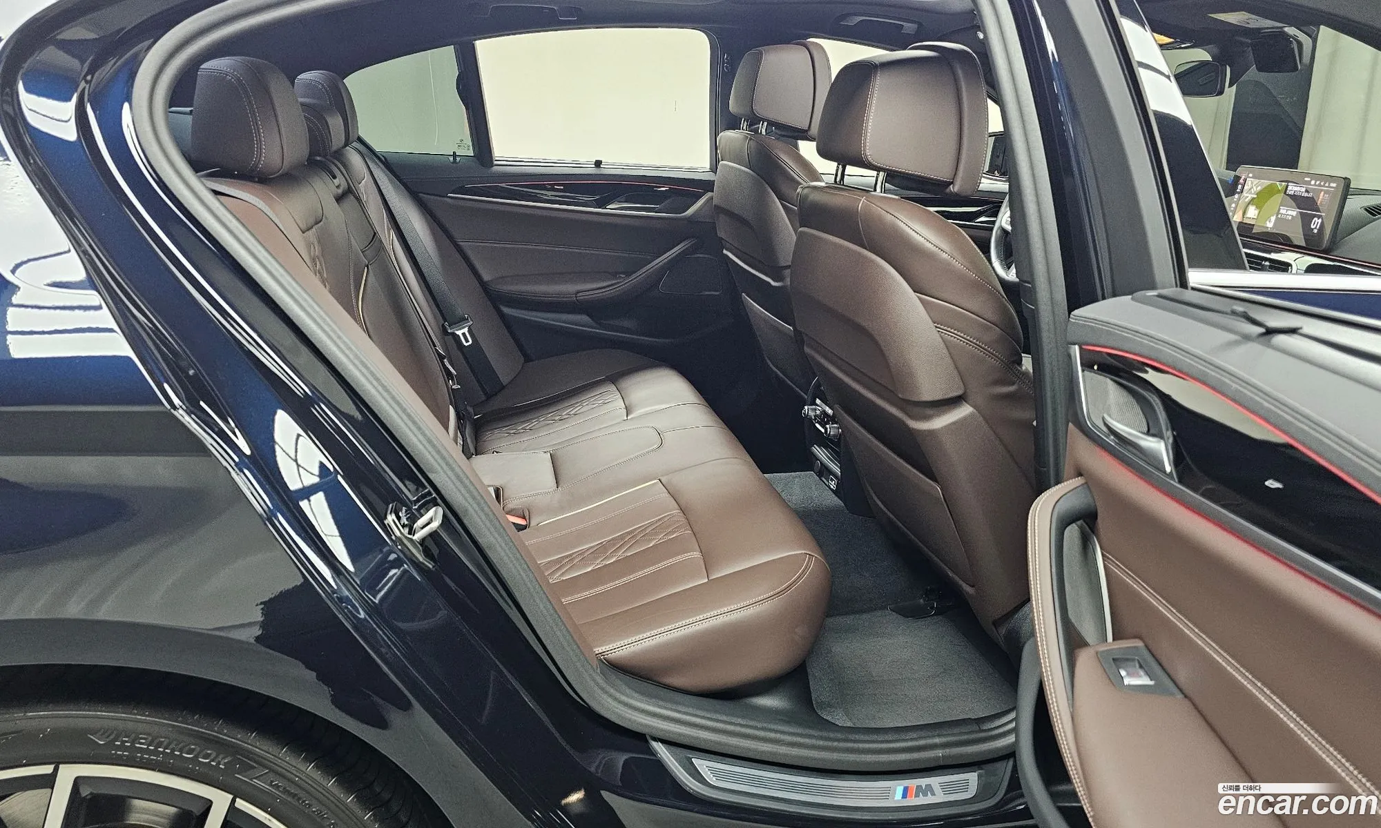 BMW 5 Series 2023 — 27