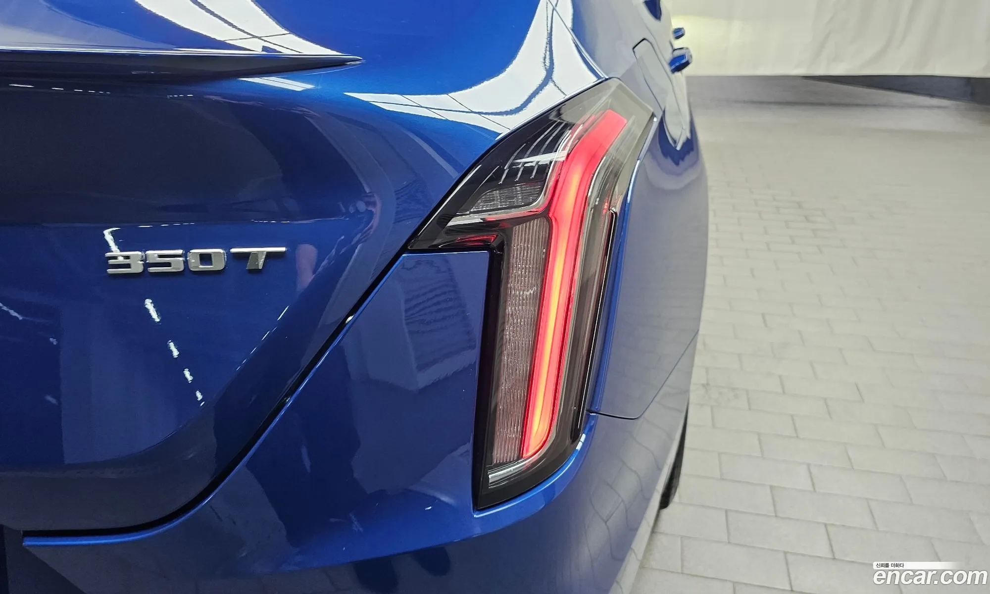 Cadillac CT4