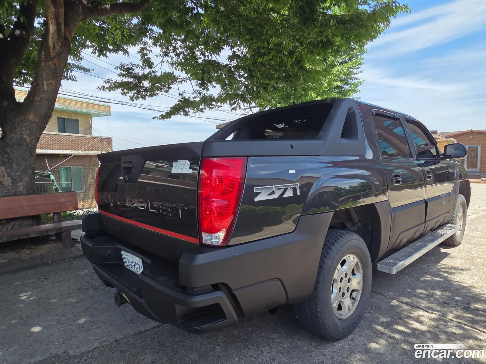 Chevrolet Avalanche 2003 — 3