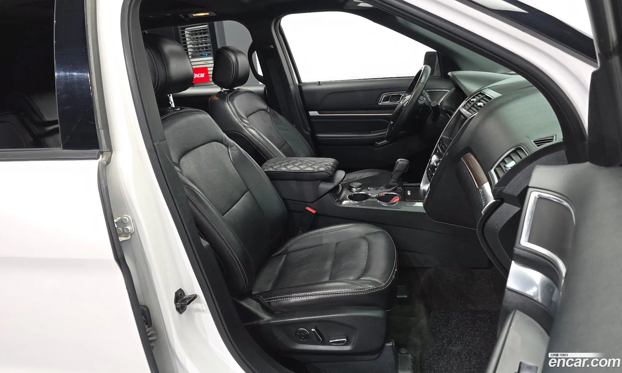 Ford Explorer 2017 1FM5K8FH6HGC72031 — 9