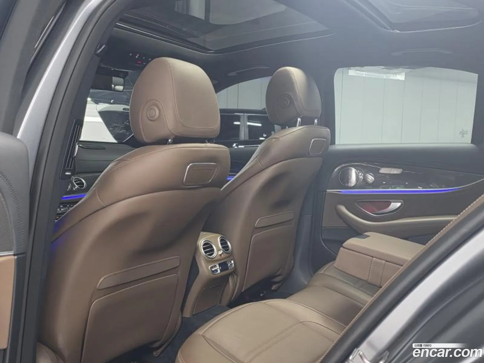 Mercedes-Benz E-Class W213 2019 — 13