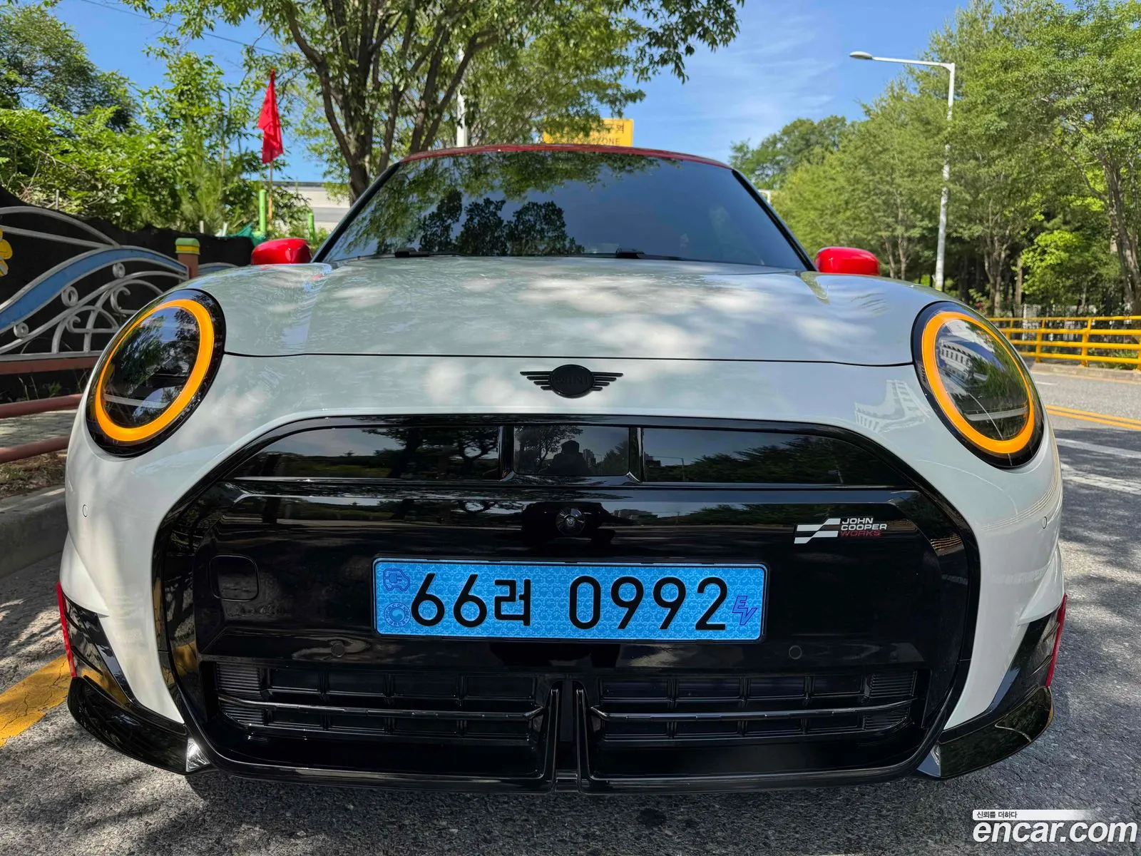 Mini Cooper Electric 2025 — 3