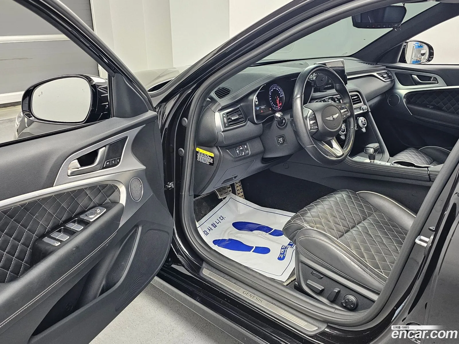 Genesis G70 2017 — 9