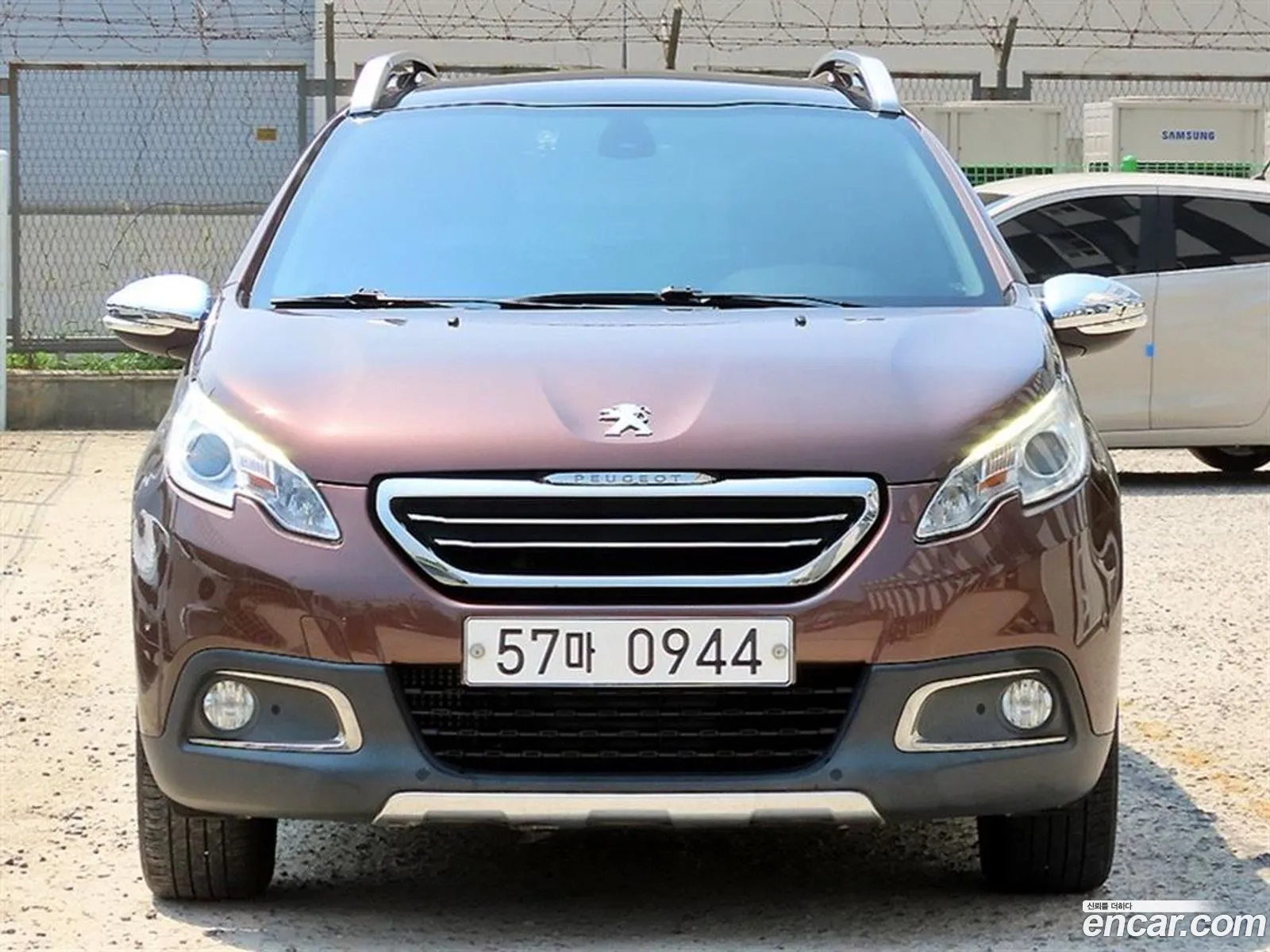 Peugeot 2008 2015 — 19