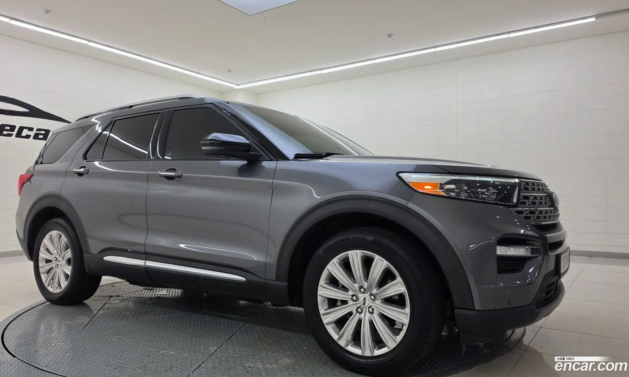 Ford Explorer 6th Gen 2021 — 14