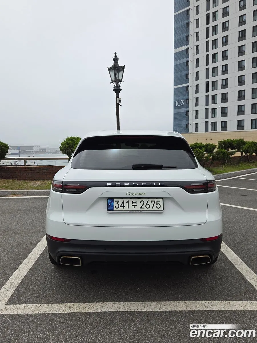 Porsche Cayenne 2021 — 3