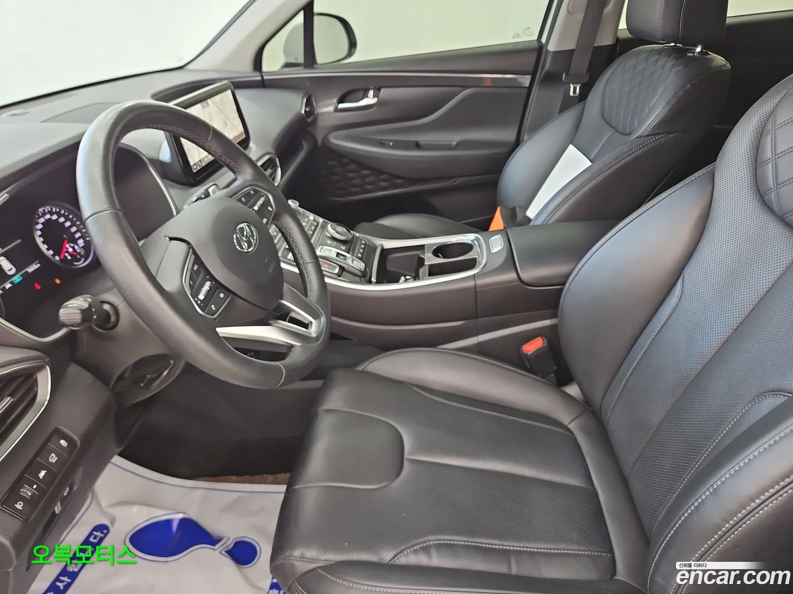 Hyundai Santa Fe 2023 — 12