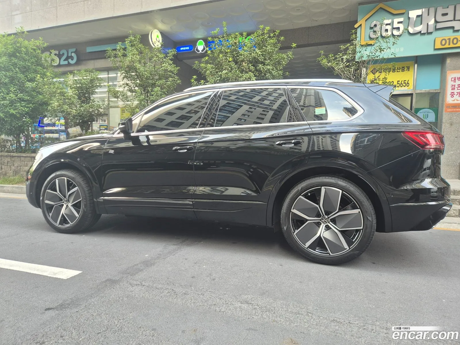 Volkswagen Touareg 2026 — 13