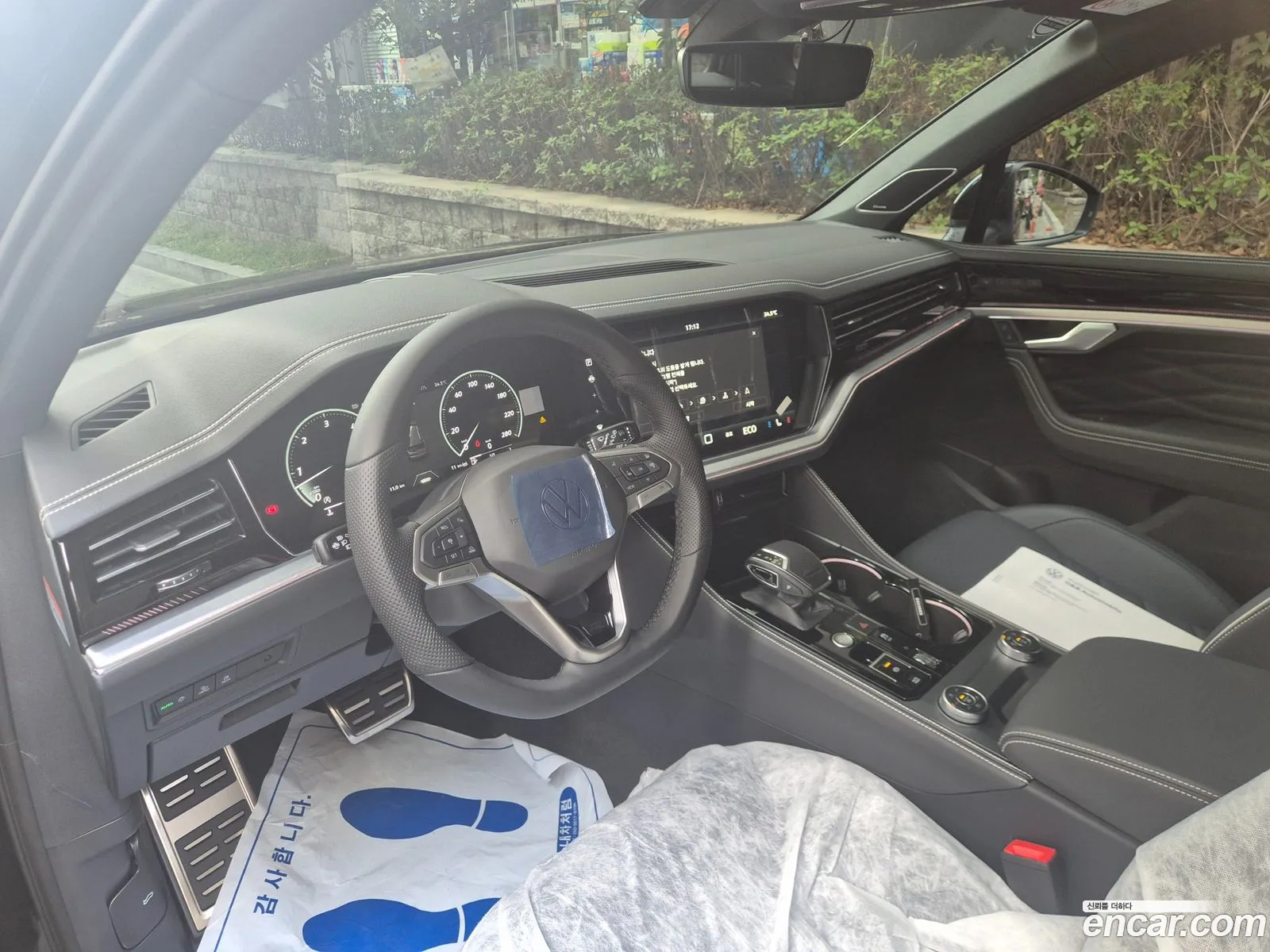Volkswagen Touareg 2026 — 14