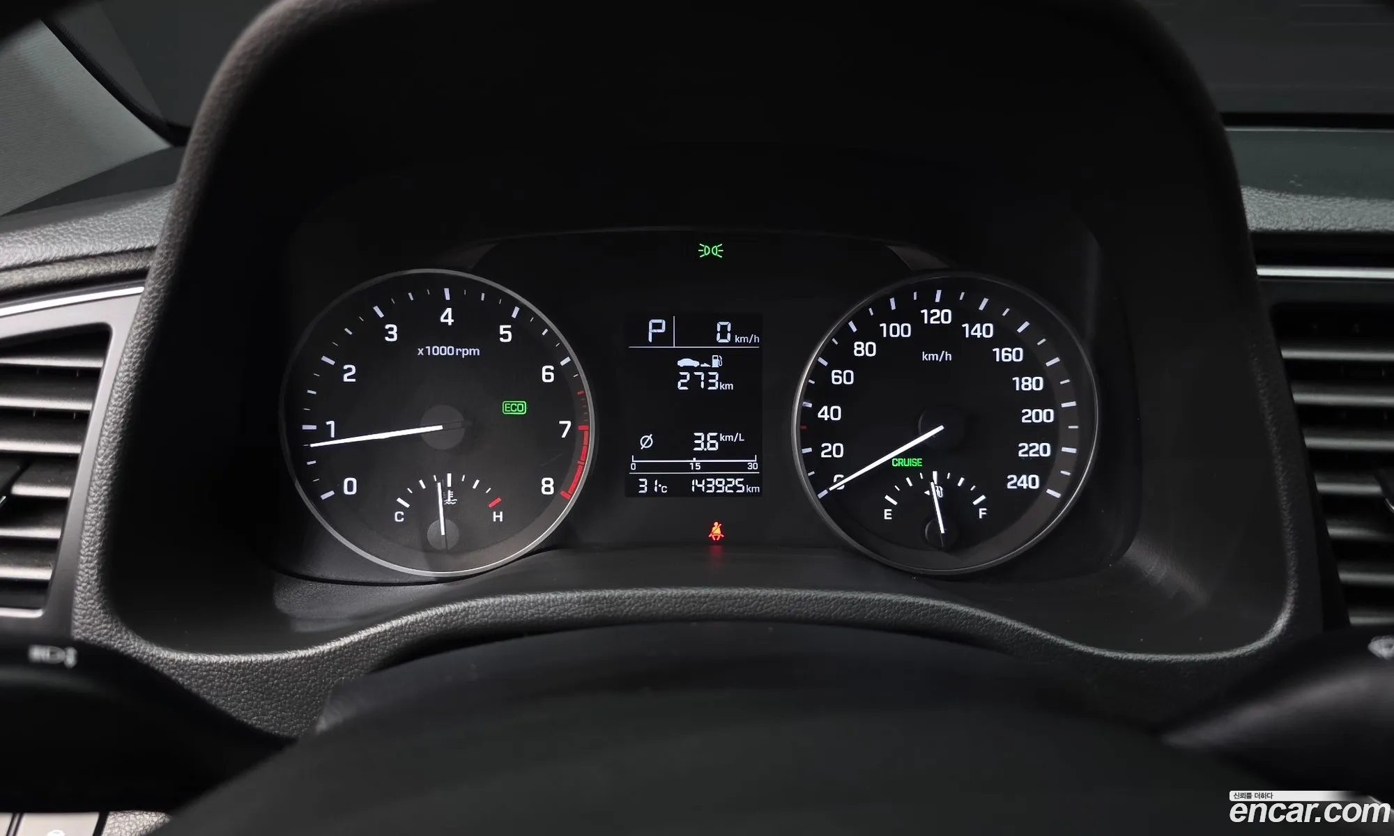 Hyundai Elantra AD 2018 — 14