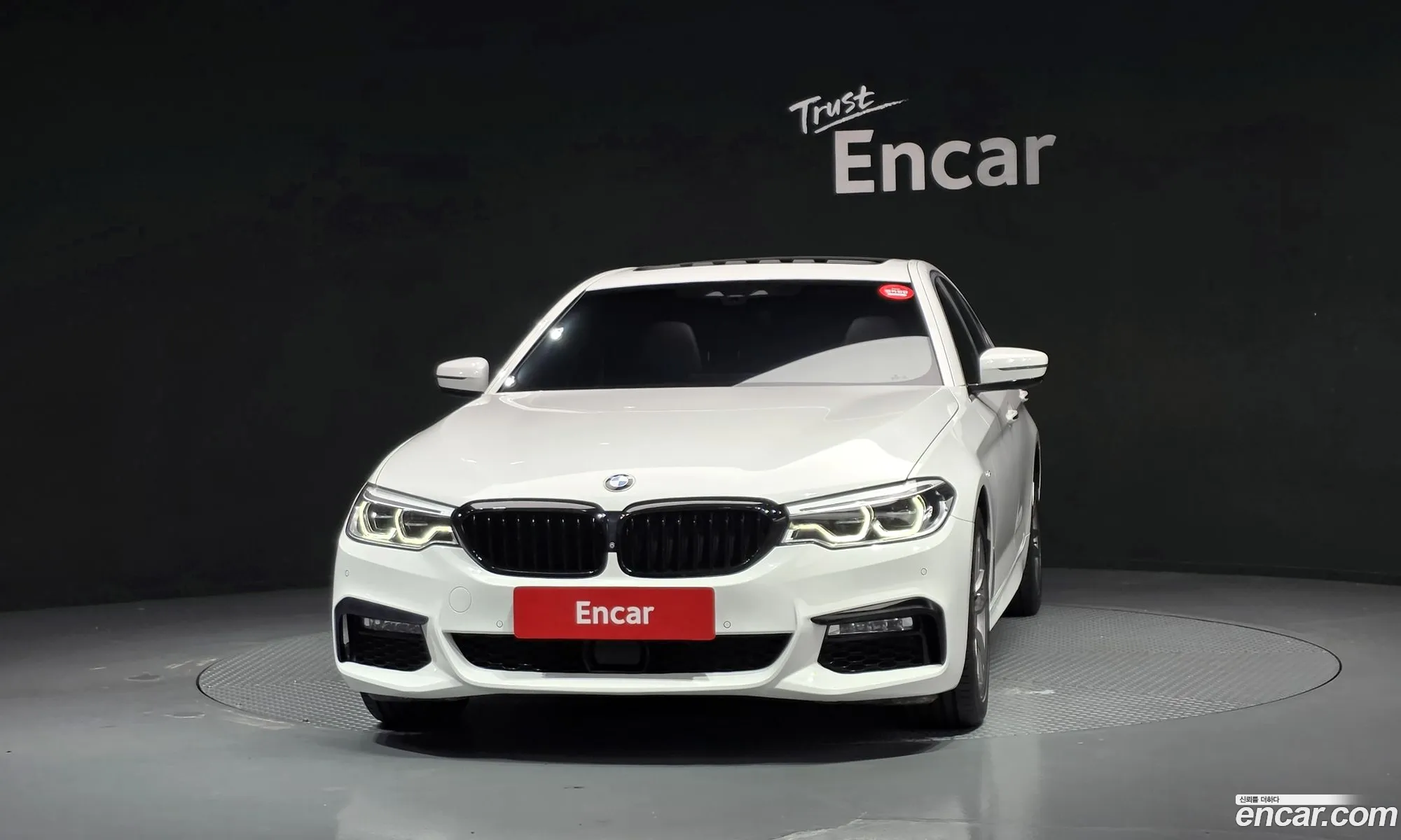 BMW 5 Series 2018 — 9