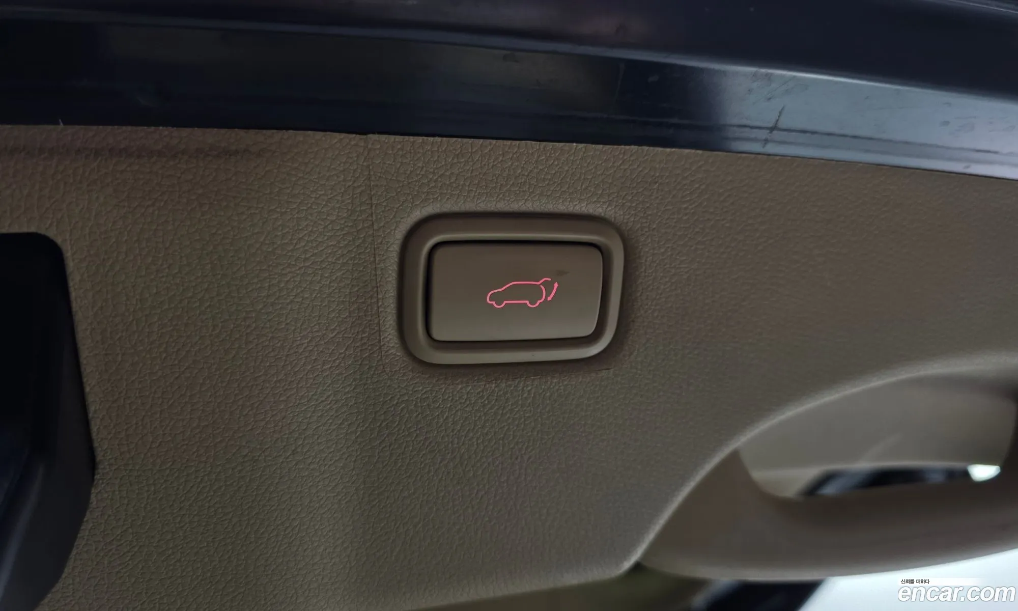 Kia Carnival 2016 — 11