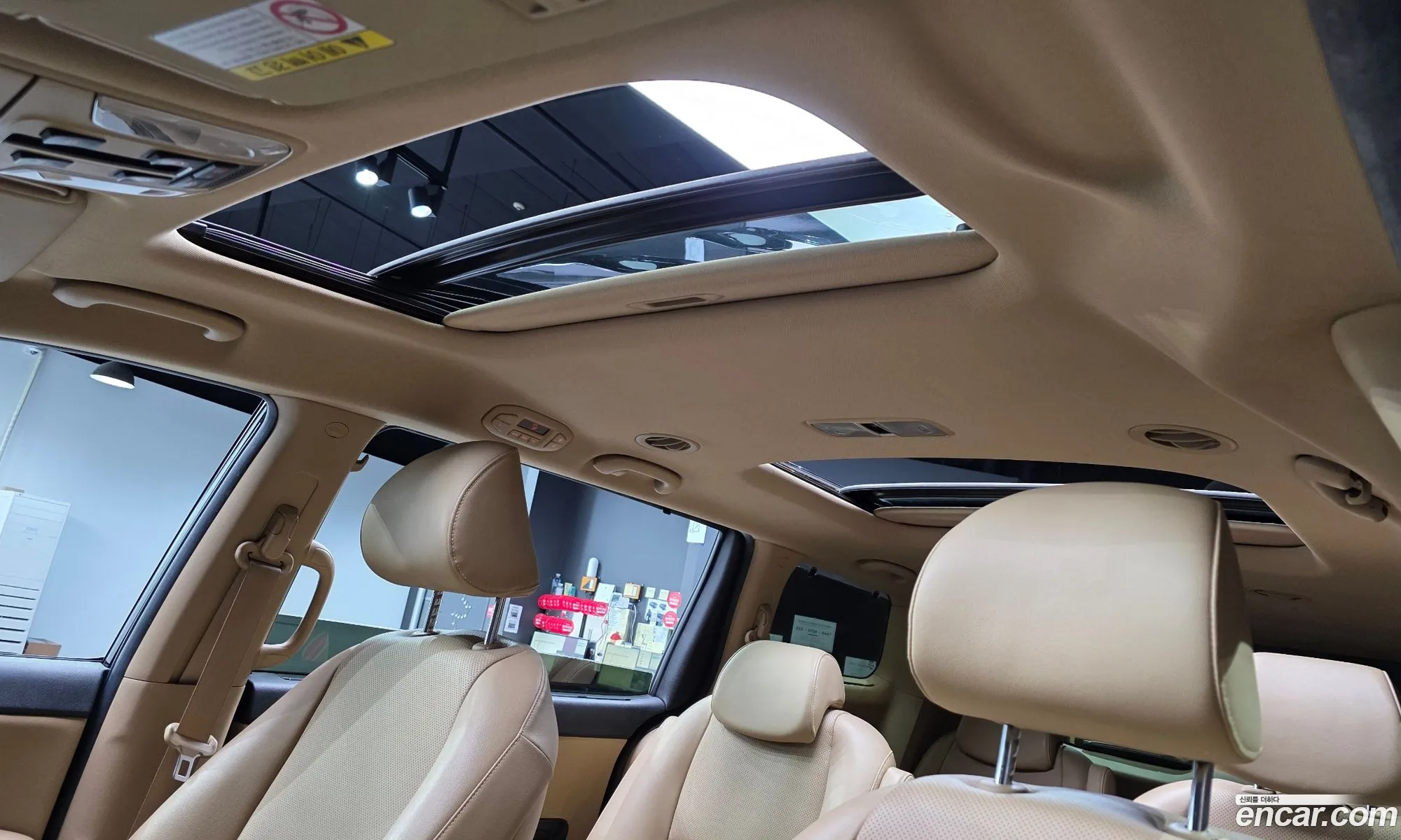 Kia Carnival 2016 — 20