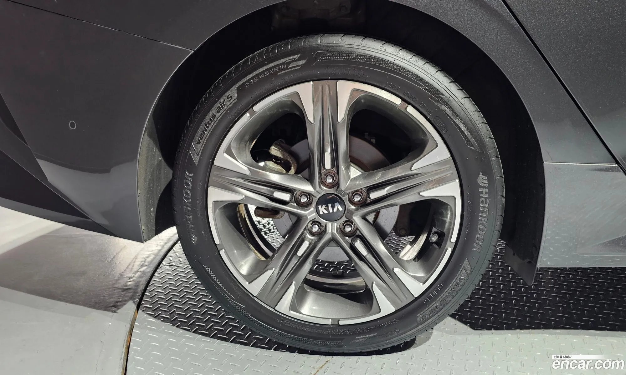 Kia K5 Hybrid 2021 — 11