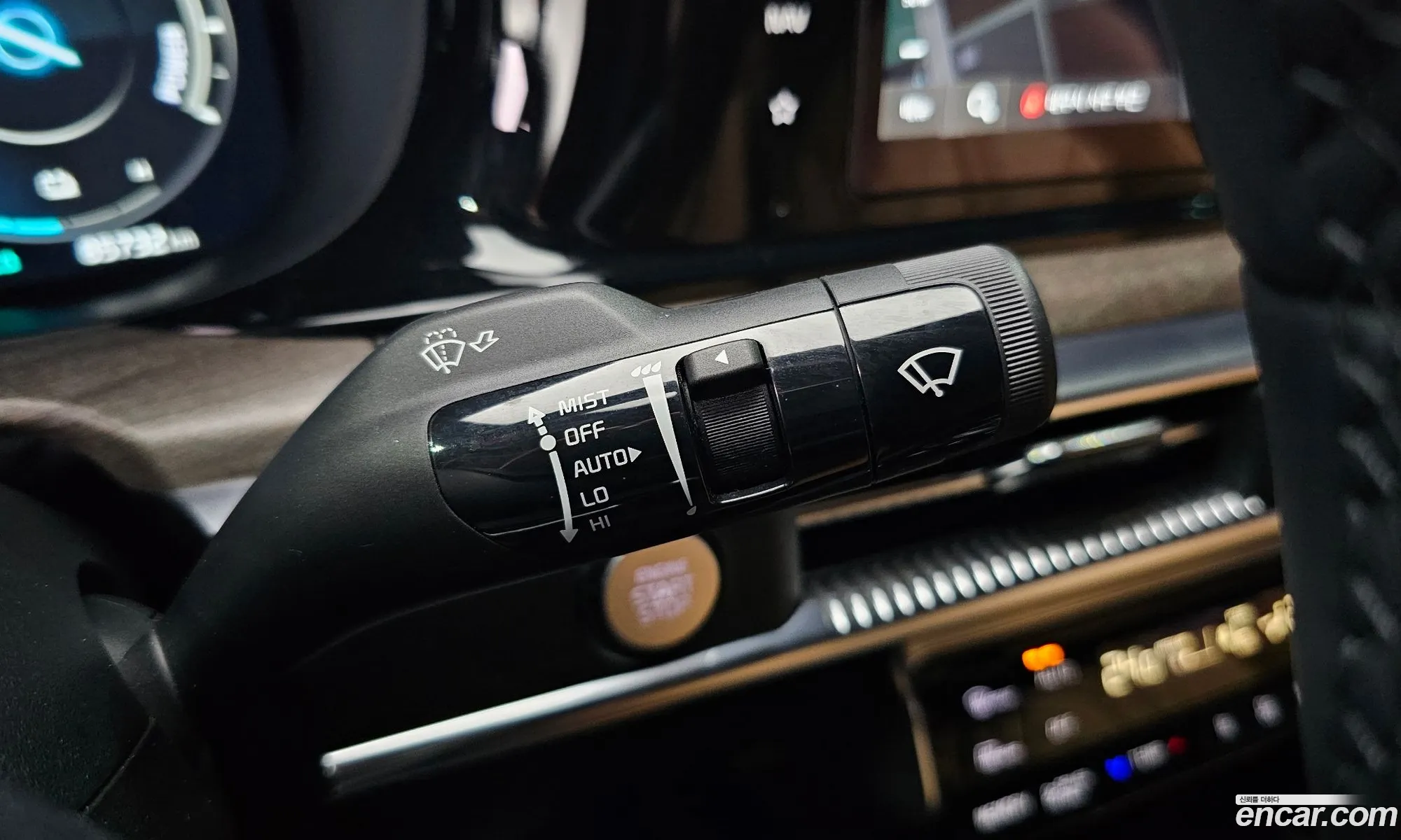 Kia K5 Hybrid 2021 — 4