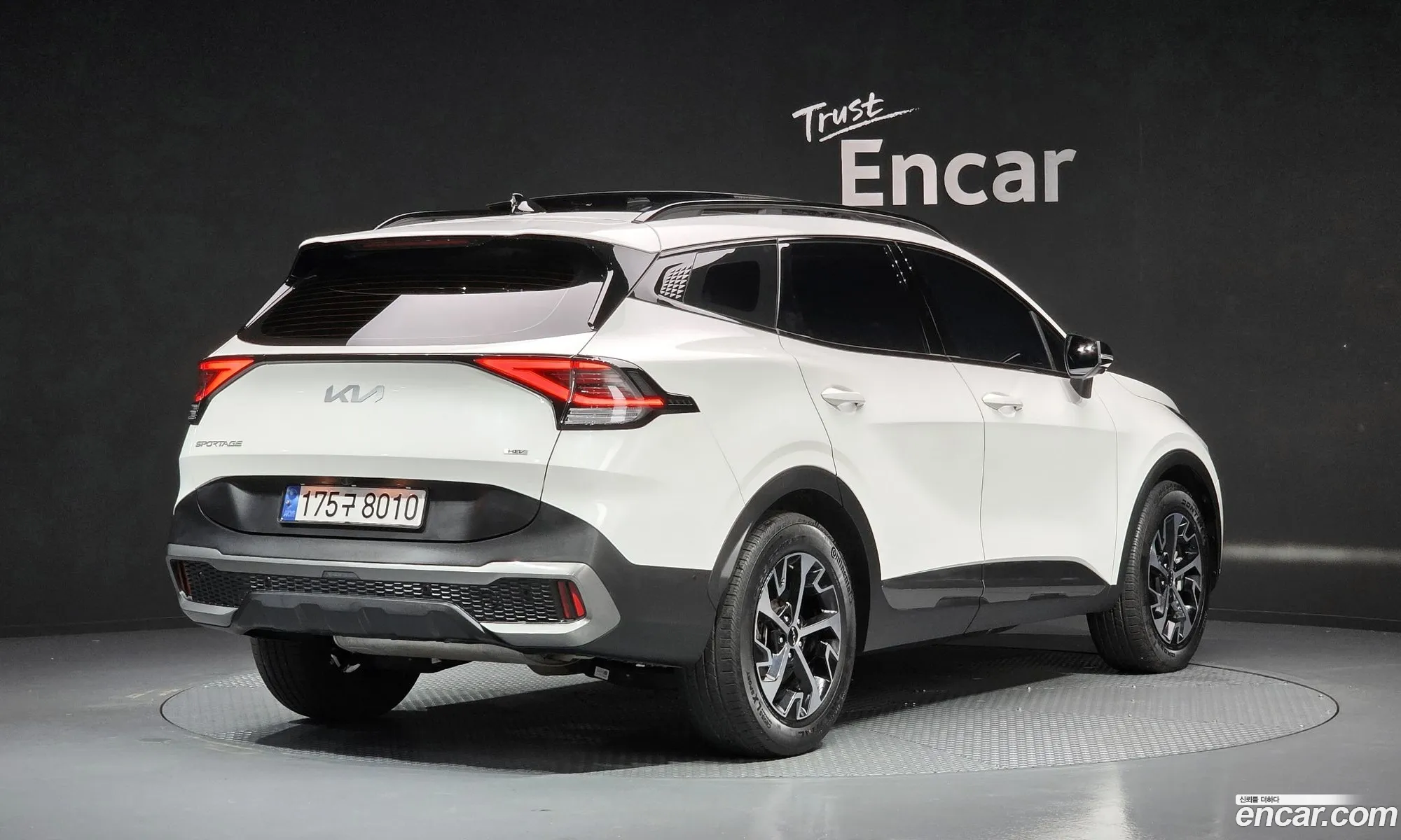 Kia Sportage Hybrid 2024 — 8