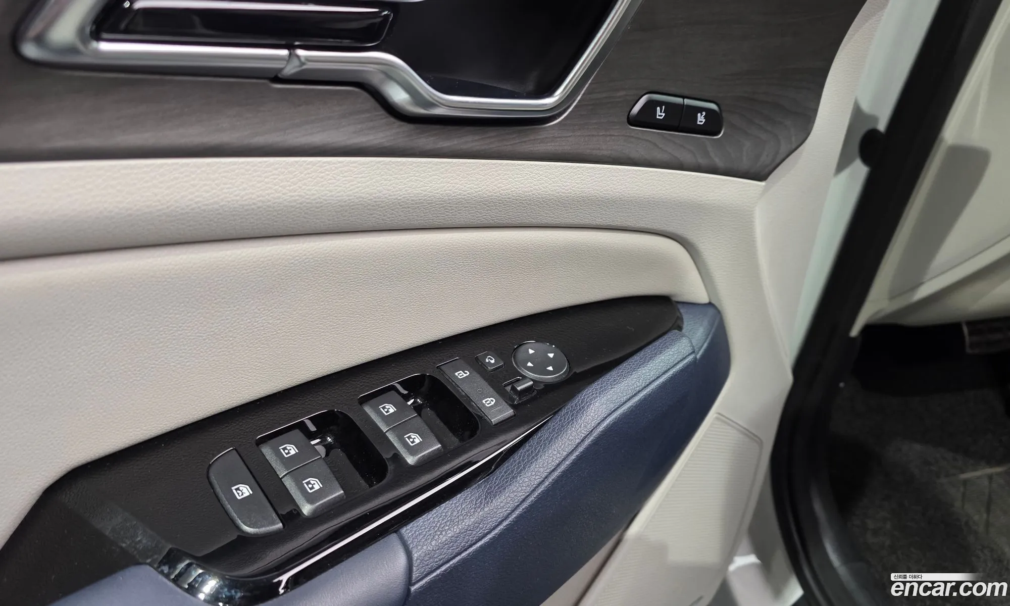 Kia Sportage Hybrid 2024 — 7